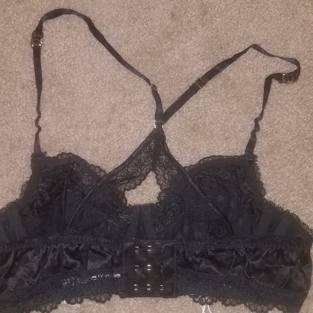 NWT STELLA BRA! - Picture 2 of 8